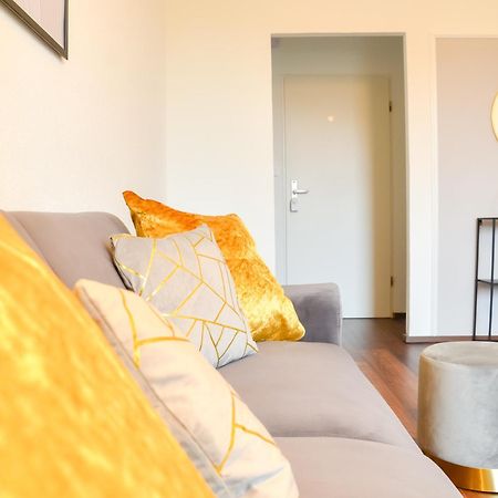 Milpau Buer 3 - Modernes Und Zentrales Premium-Apartment Mit Queensize-Bett, Netflix, Nespresso Und Smart-Tv Gelsenkirchen Esterno foto