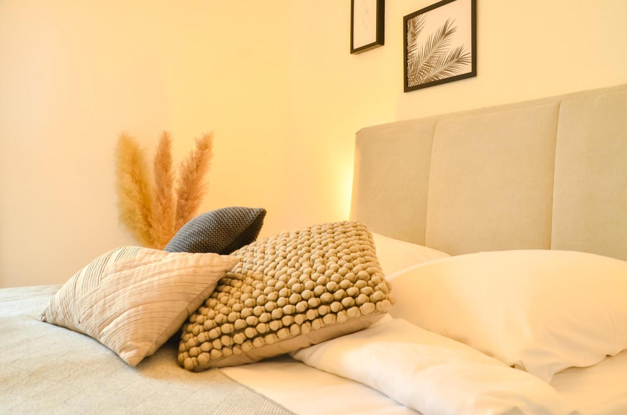 Milpau Buer 3 - Modernes Und Zentrales Premium-Apartment Mit Queensize-Bett, Netflix, Nespresso Und Smart-Tv Gelsenkirchen Esterno foto