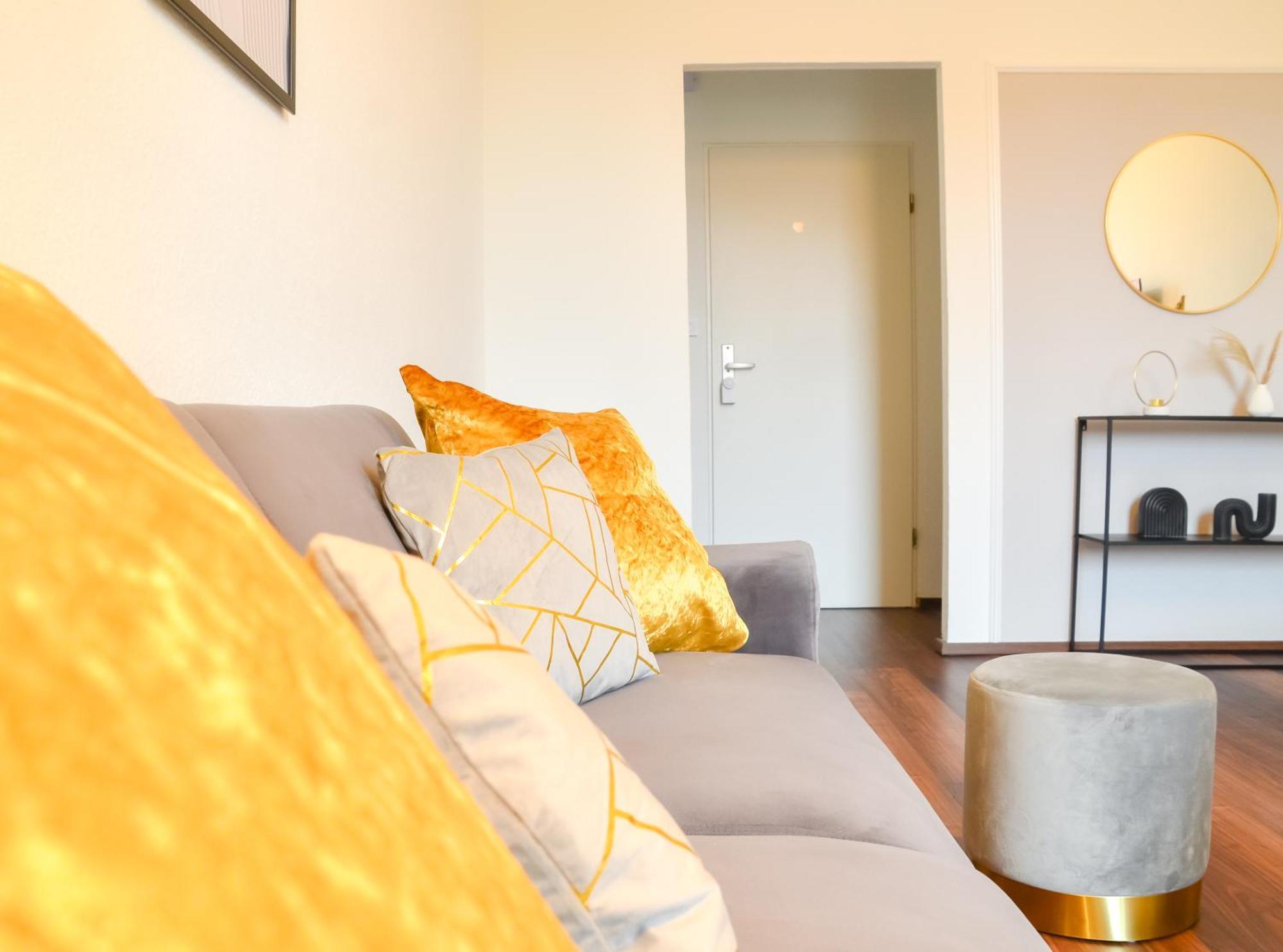Milpau Buer 3 - Modernes Und Zentrales Premium-Apartment Mit Queensize-Bett, Netflix, Nespresso Und Smart-Tv Gelsenkirchen Esterno foto